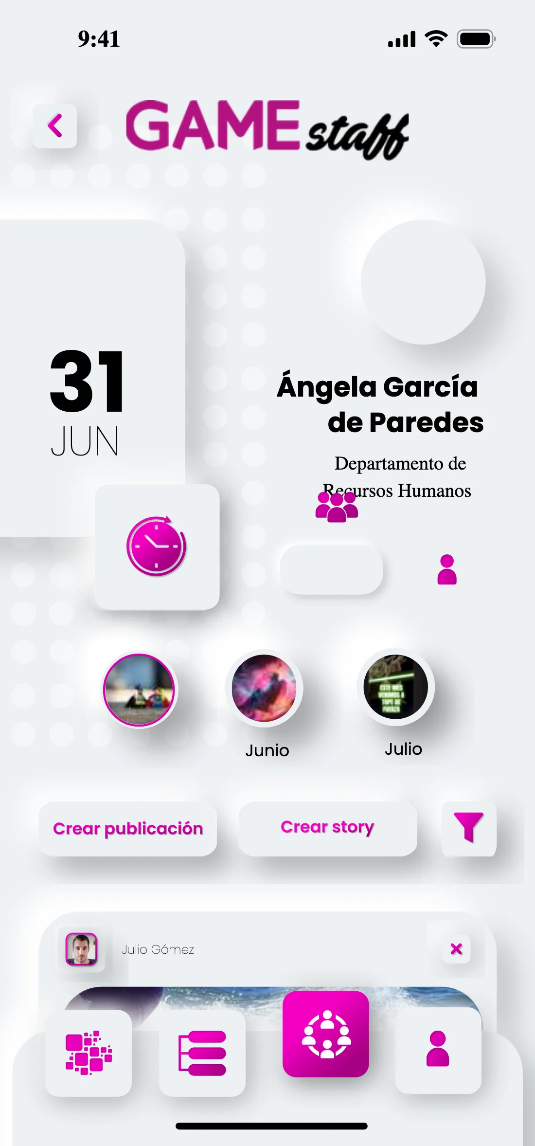 Muro de la red interna en móvil: historias arriba, botones de crear publicación y crear story, y el filtro de alcance